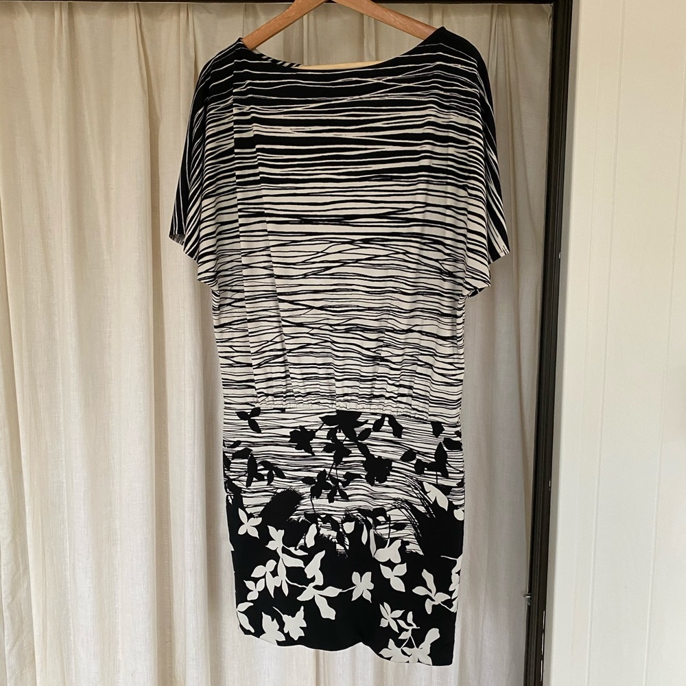 BCBGMaxAzria Mini Dress Dolman Sleeves M